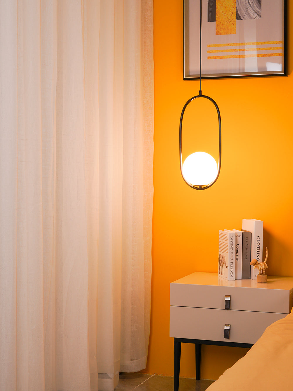 Mila - Elegant and Modern Pendant Light