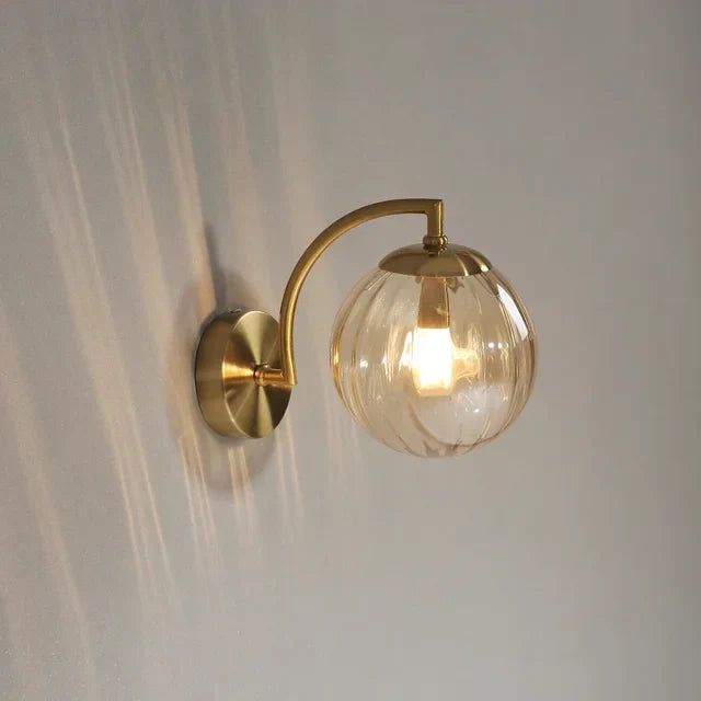LumiCrystal - Modern Glass Wall Light