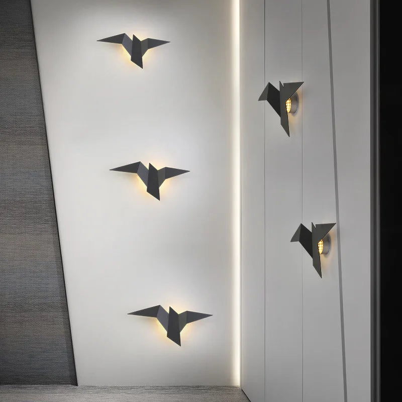 AvianAura - Norwegian Kingfisher Wall Lamp