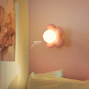 FloralGlimmer - Wall Lamp with Cream-Coloured Flower