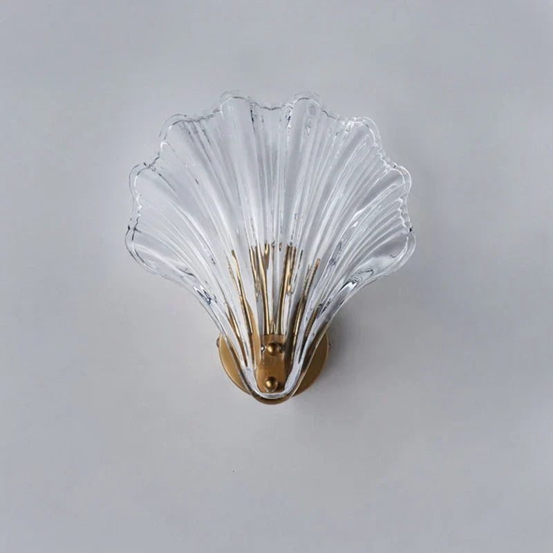 CoralGlimmer - Shell-Shaped Glass Wall Lamp