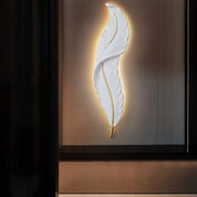GloRay LED Wall Lamp - Lighting for a Modern Living Space
