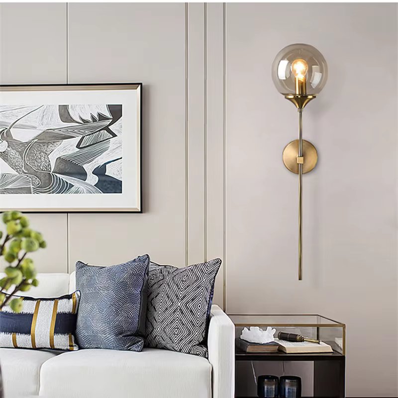 ModernAura - Chic and Minimalist Wall Lamp