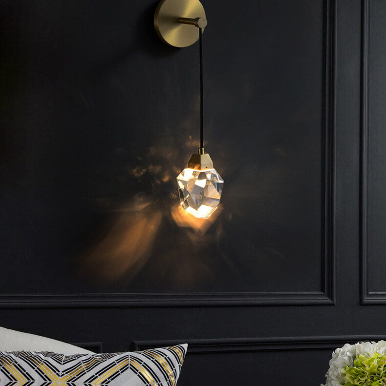 LuxorLicht - Modern wall lamp with crystals and LED lighting