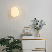 ShellWhite - Wall Lamp in Eggshell White Glass