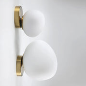 ShellWhite - Wall Lamp in Eggshell White Glass