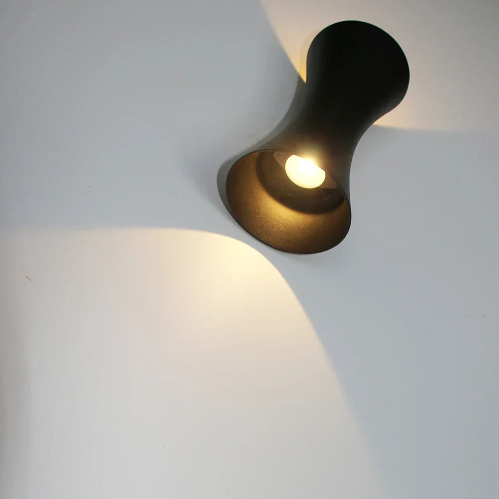 StormCraft - Waterproof Aluminium Wall Light