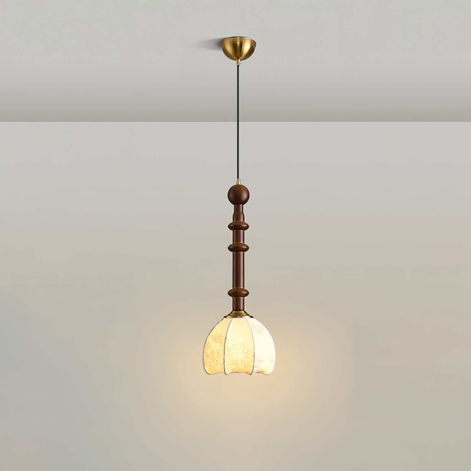 RomaLumière – Elegant Italian Pendant Light