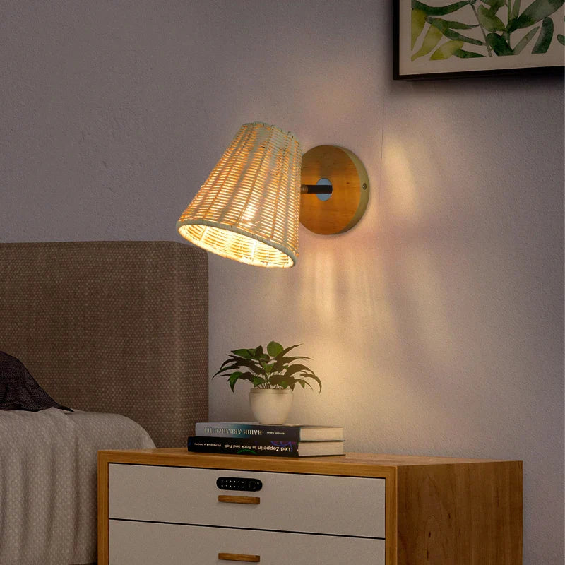 EcoLux - Adjustable Woven Wall Lamp