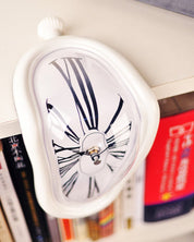 TimeFlow - Melting Distorted Wall Clock