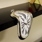 TimeFlow - Melting Distorted Wall Clock