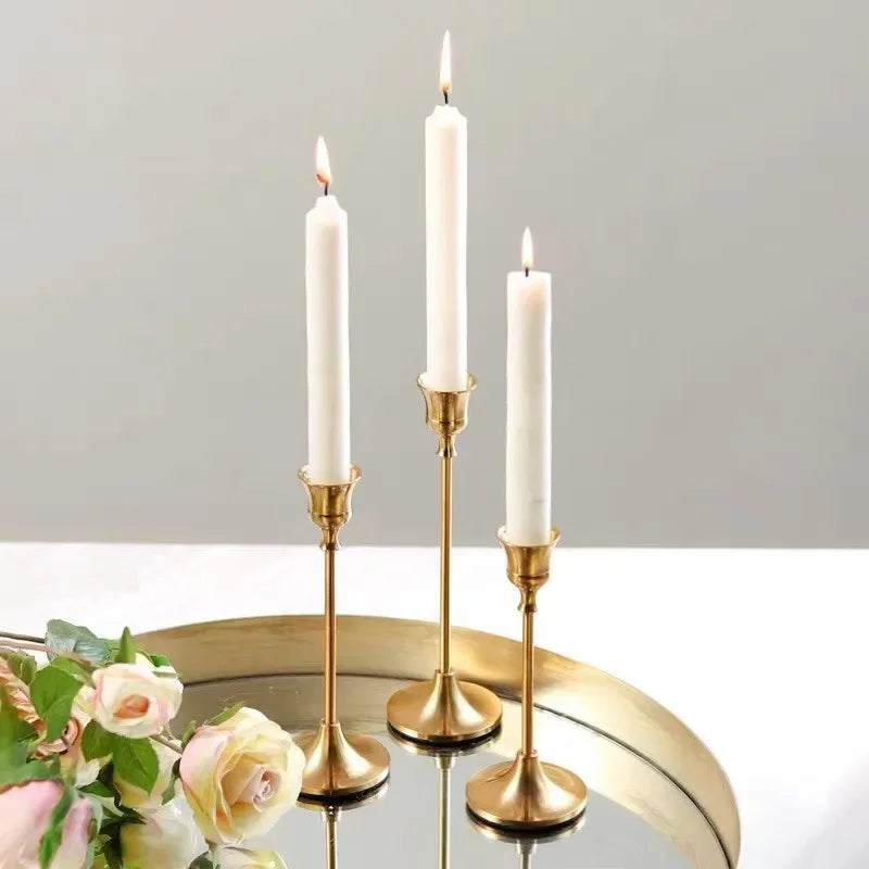Dreamy Lights - Gold Candle Holders for a Romantic Atmosphere