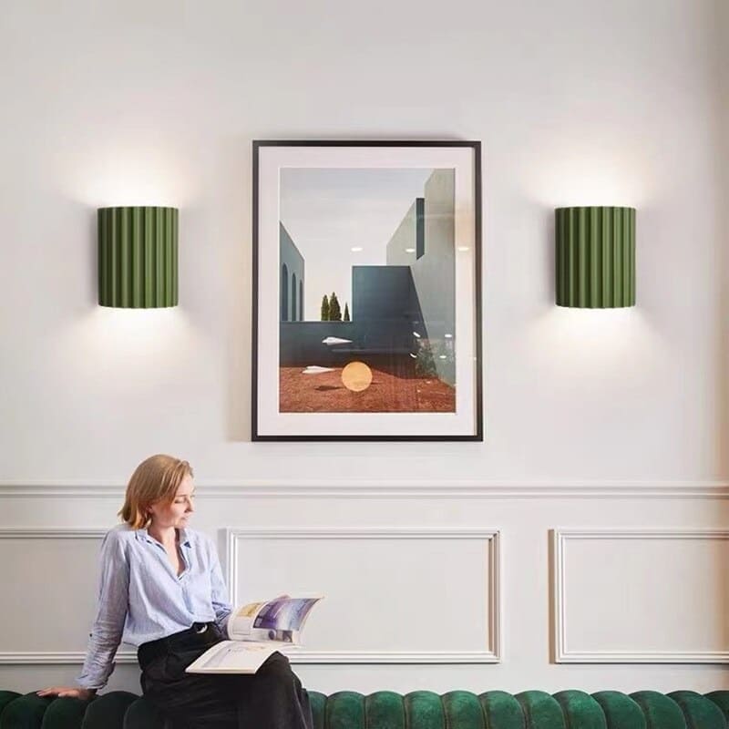 Round Wall Lamp - Elegant and Modern Lighting for Your Living Room