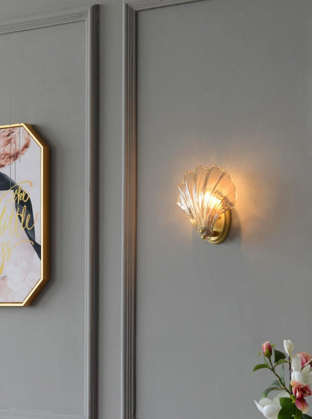 Shell Light - Wall Lamp in Shell Design