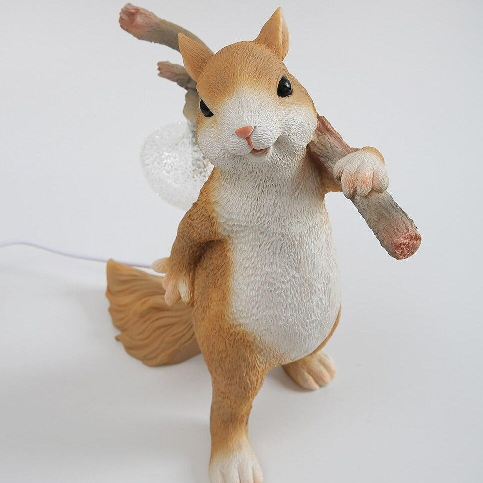 Nutlight – Adorable Squirrel Lamp