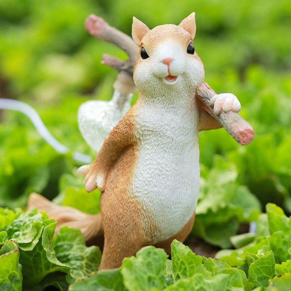 Nutlight – Adorable Squirrel Lamp
