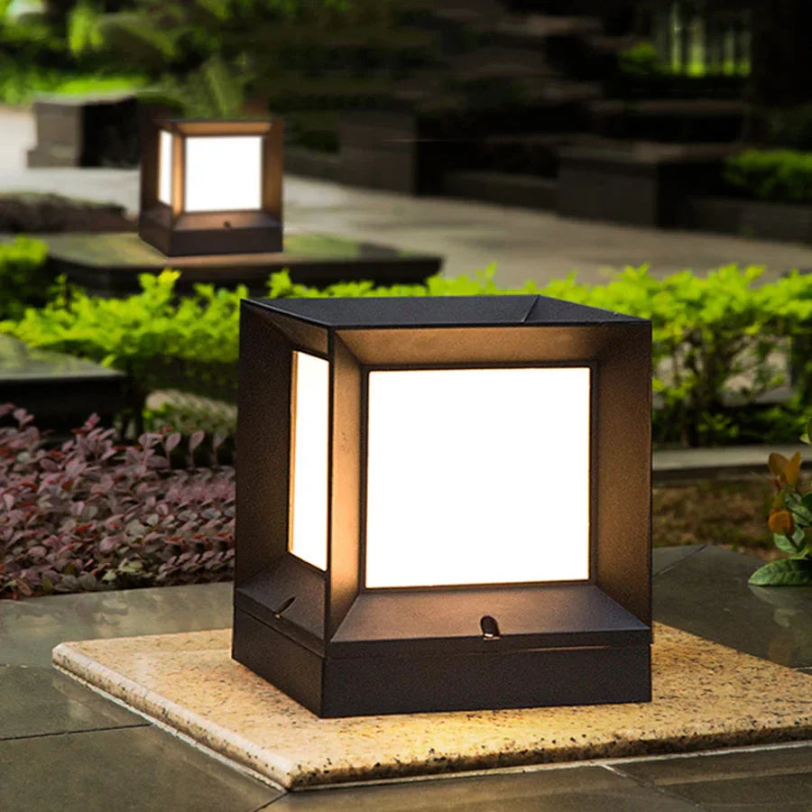 PillarGlow - Outdoor Freestanding Lamp for Gates
