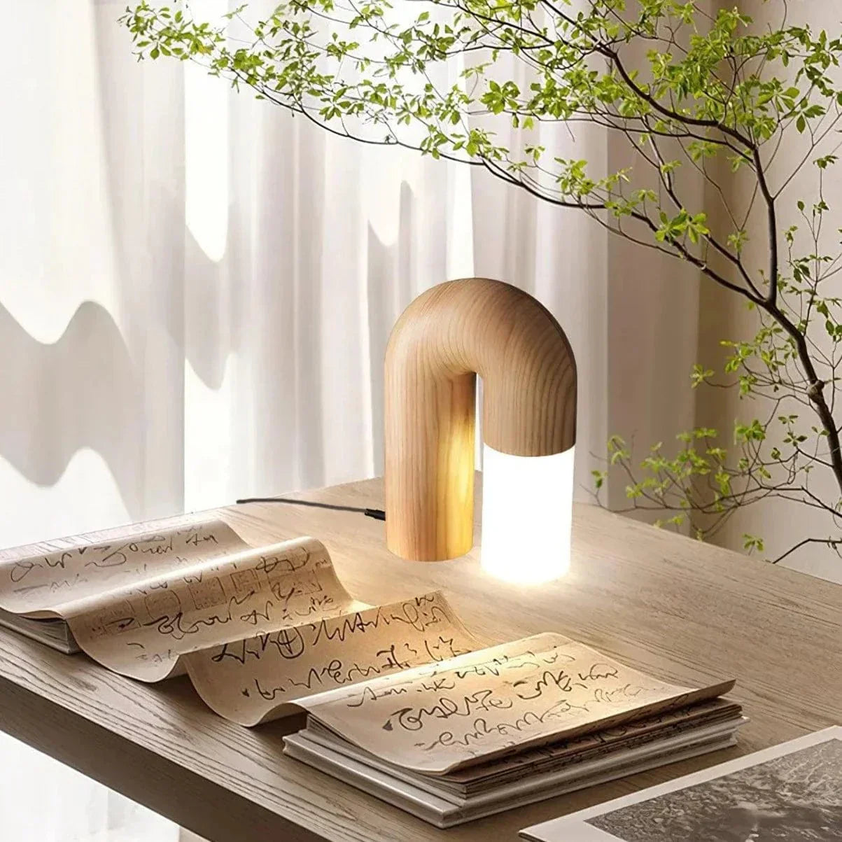 DiapoLamp - Modern Table Lamp with Unique Design