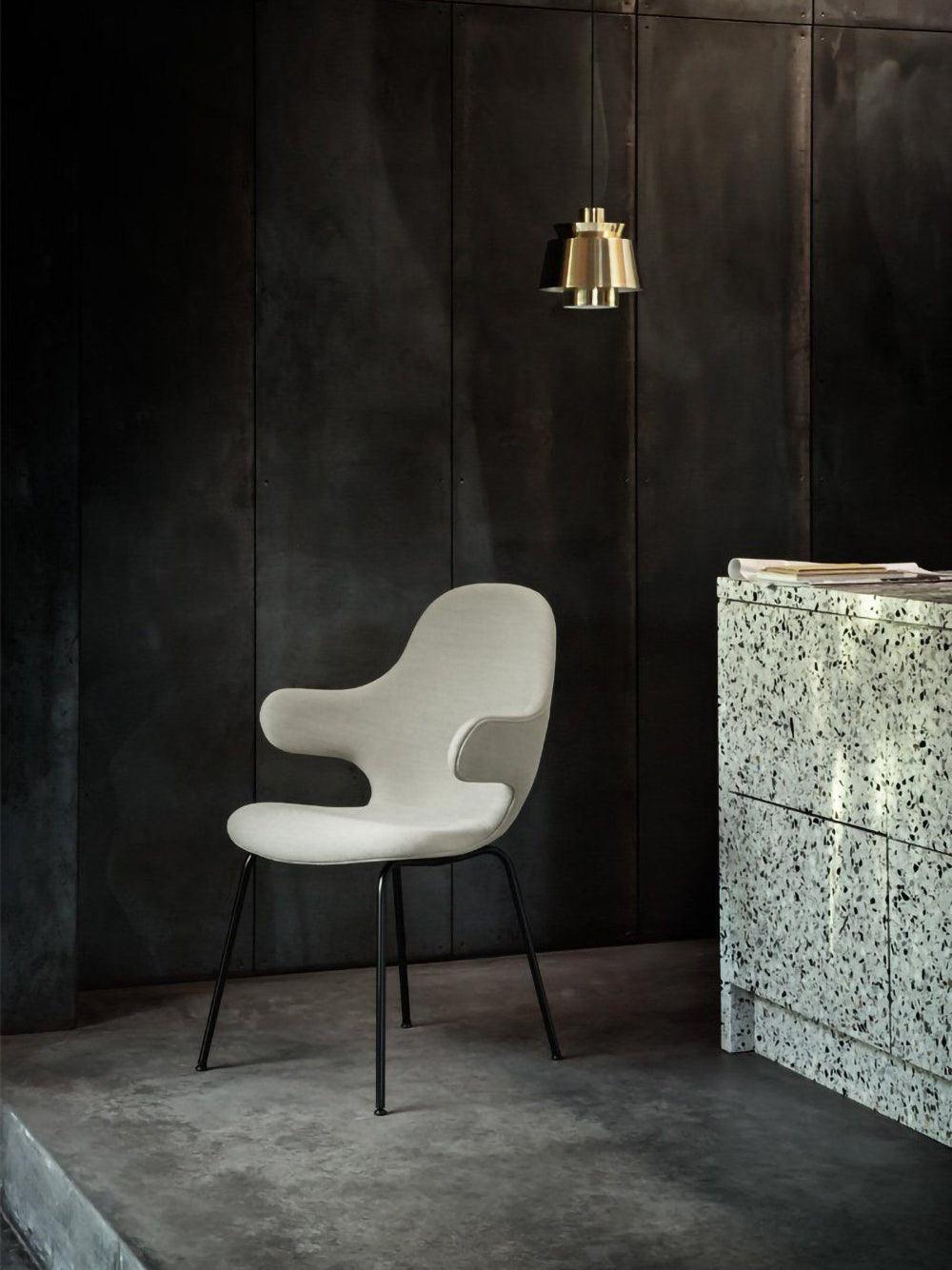 OrionGlow – Elegant Pendant Light in Light