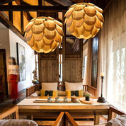 TropicalGlow – Wooden Pineapple-Shaped Pendant Light