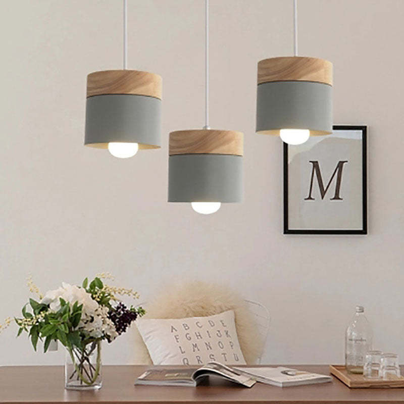 DesignBoîte – Chic and Contemporary Pendant Light