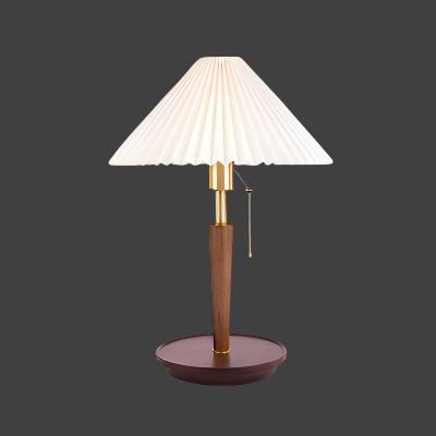 Pleatwood - Pleated Wooden Table Lamp