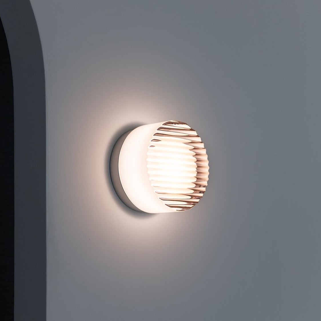 LED Wall Light - Elegant Lighting for All Spaces
