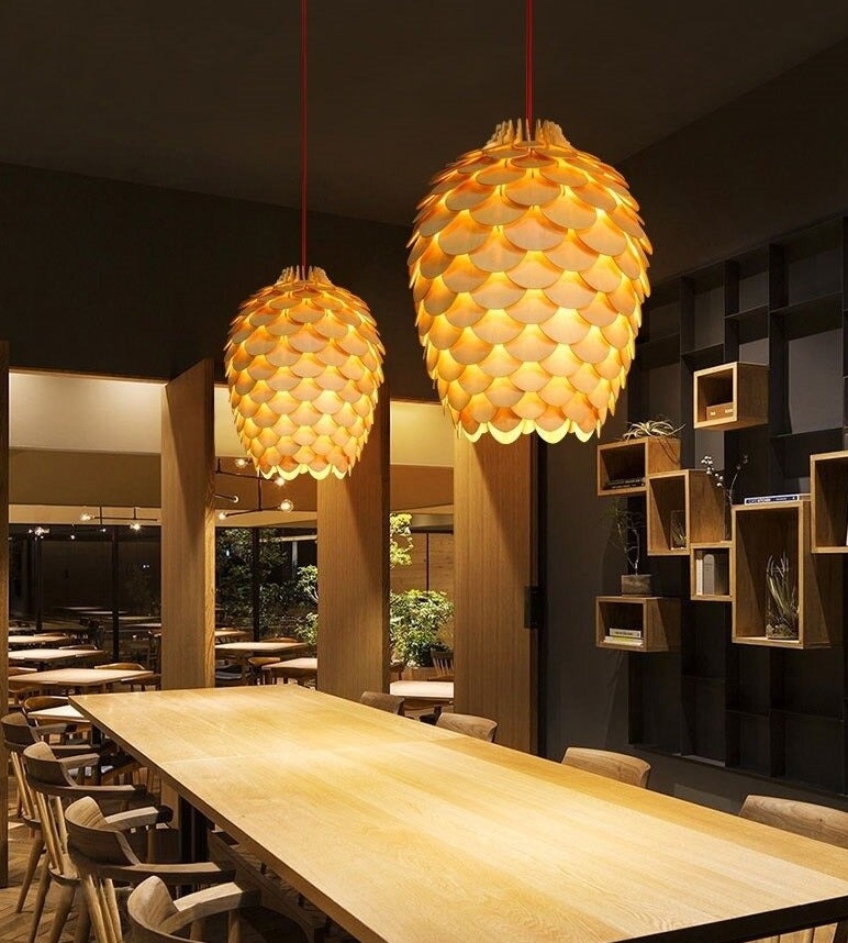 Modern Art Oak Pine Cone Pendant Lamps