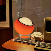 OpalHaus – Bauhaus lamp with opal
