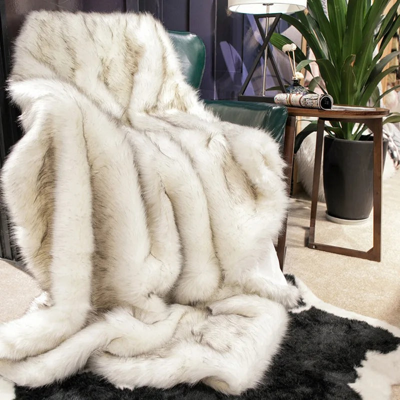 Luxurious Faux Fur Blanket – Ultimate Comfort and Elegance for Your Home
