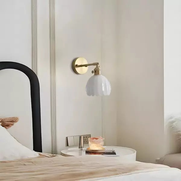 Retro – Wall Lamp Glass Tulip Bud