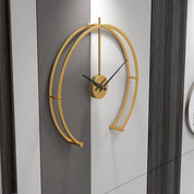 ElegantTime - Timeless Wall Clock with Modern Design