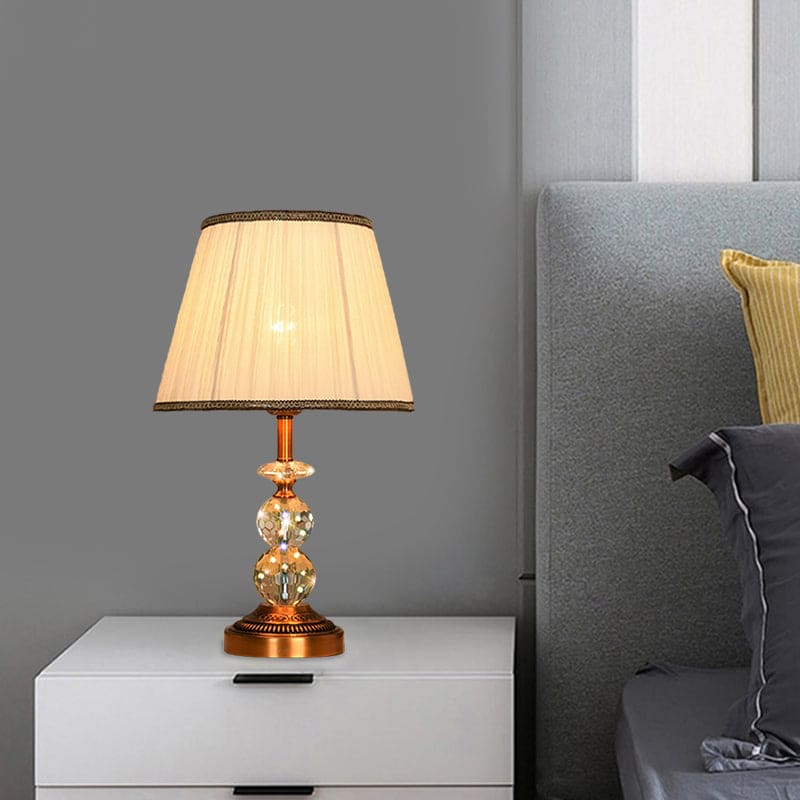 KristalGlow - Table Lamp with Tapered Shape and Faceted Crystal Balls