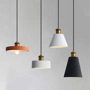 FormaLuxe - Modern Metal and Resin Chandelier