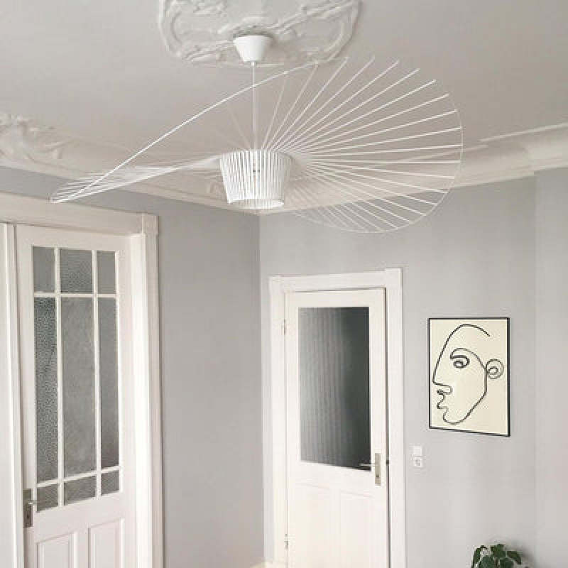 LuxeLoom - Refined LED Pendant Light