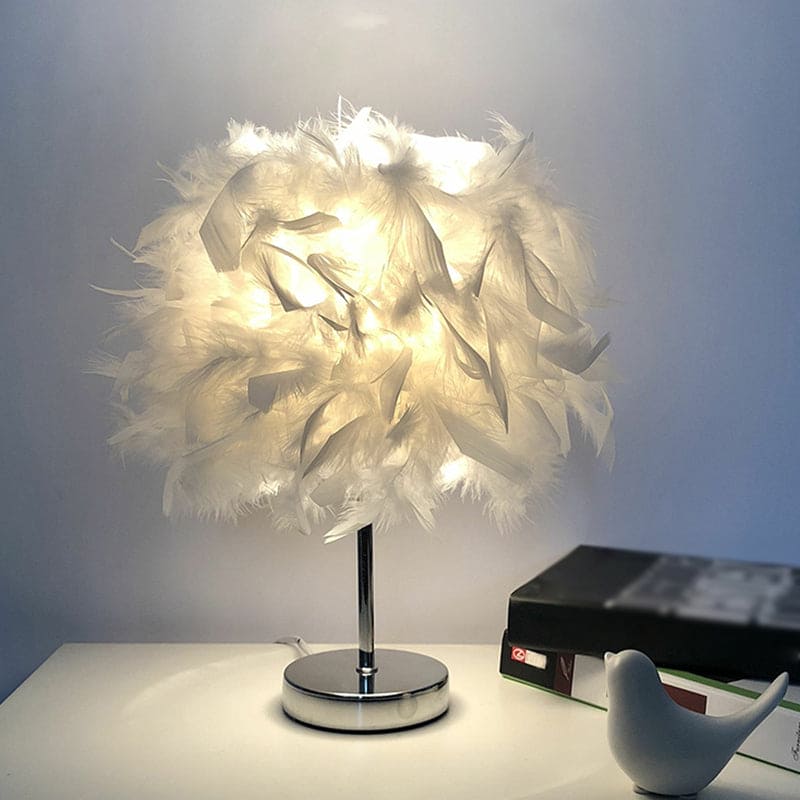 FeatherGlow - Feather Wide Globe Table Lamp