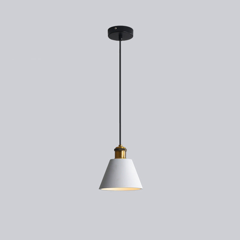 FormaLuxe - Modern Metal and Resin Chandelier