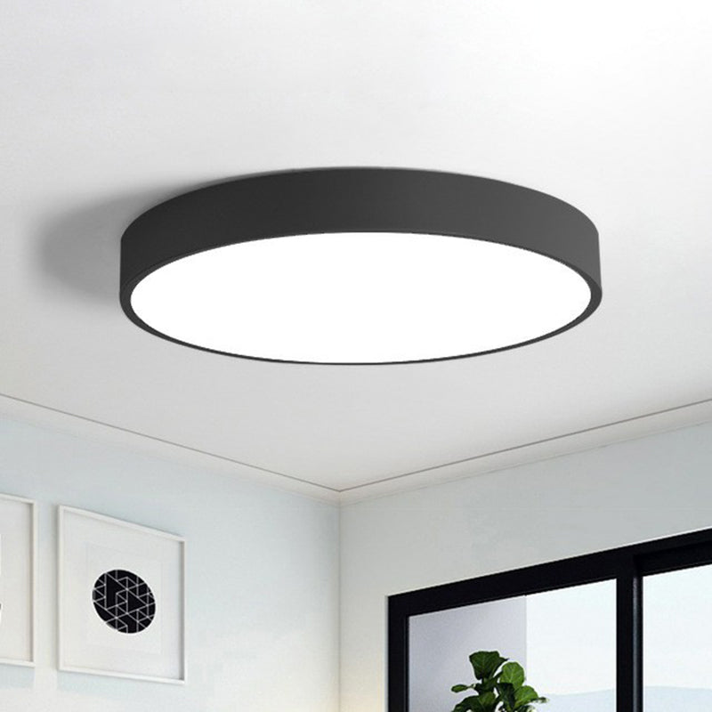 SvelteLight – Elegant LED Ceiling Light in Scandinavian Style