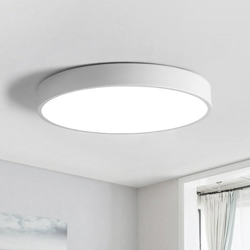 SvelteLight – Elegant LED Ceiling Light in Scandinavian Style
