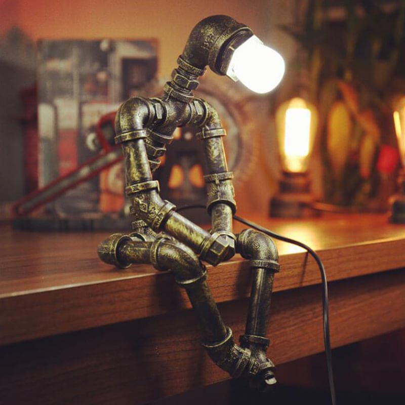 RoboShine - Sturdy Iron Robot Lamp