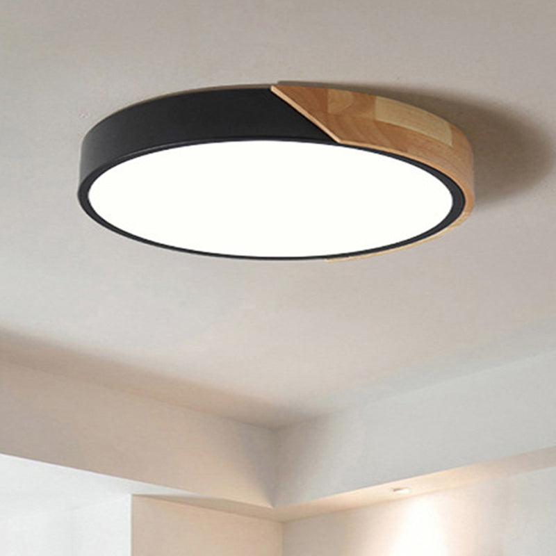 ModernElegance – Ceiling Light in Acrylic and Metal
