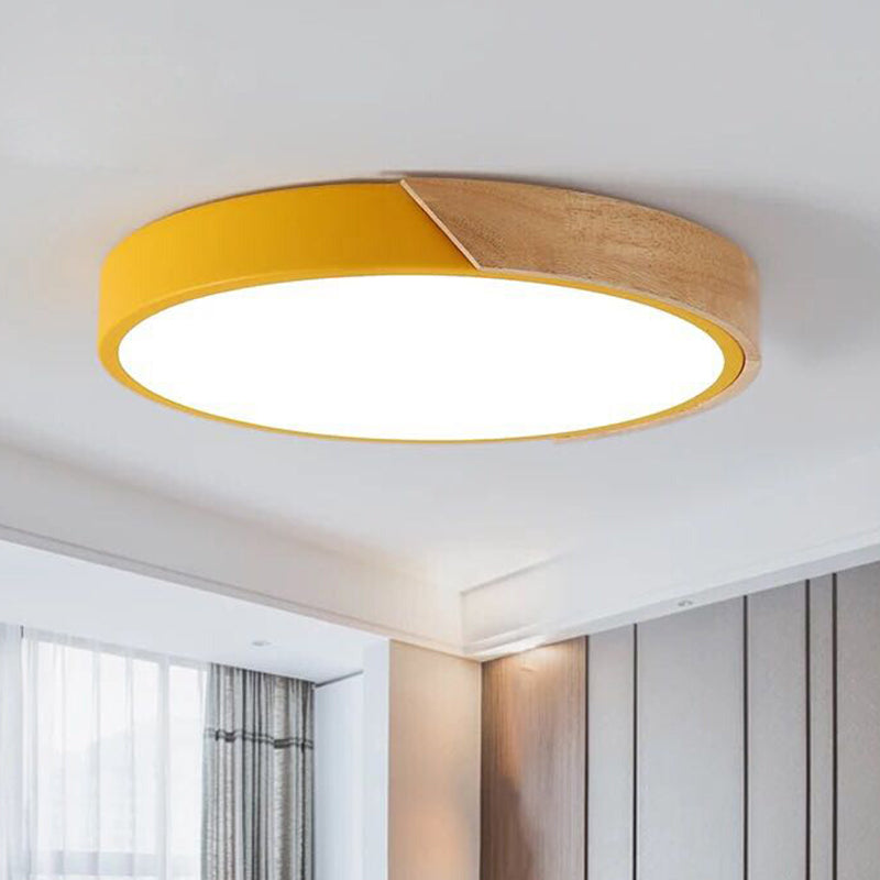 ModernElegance – Ceiling Light in Acrylic and Metal