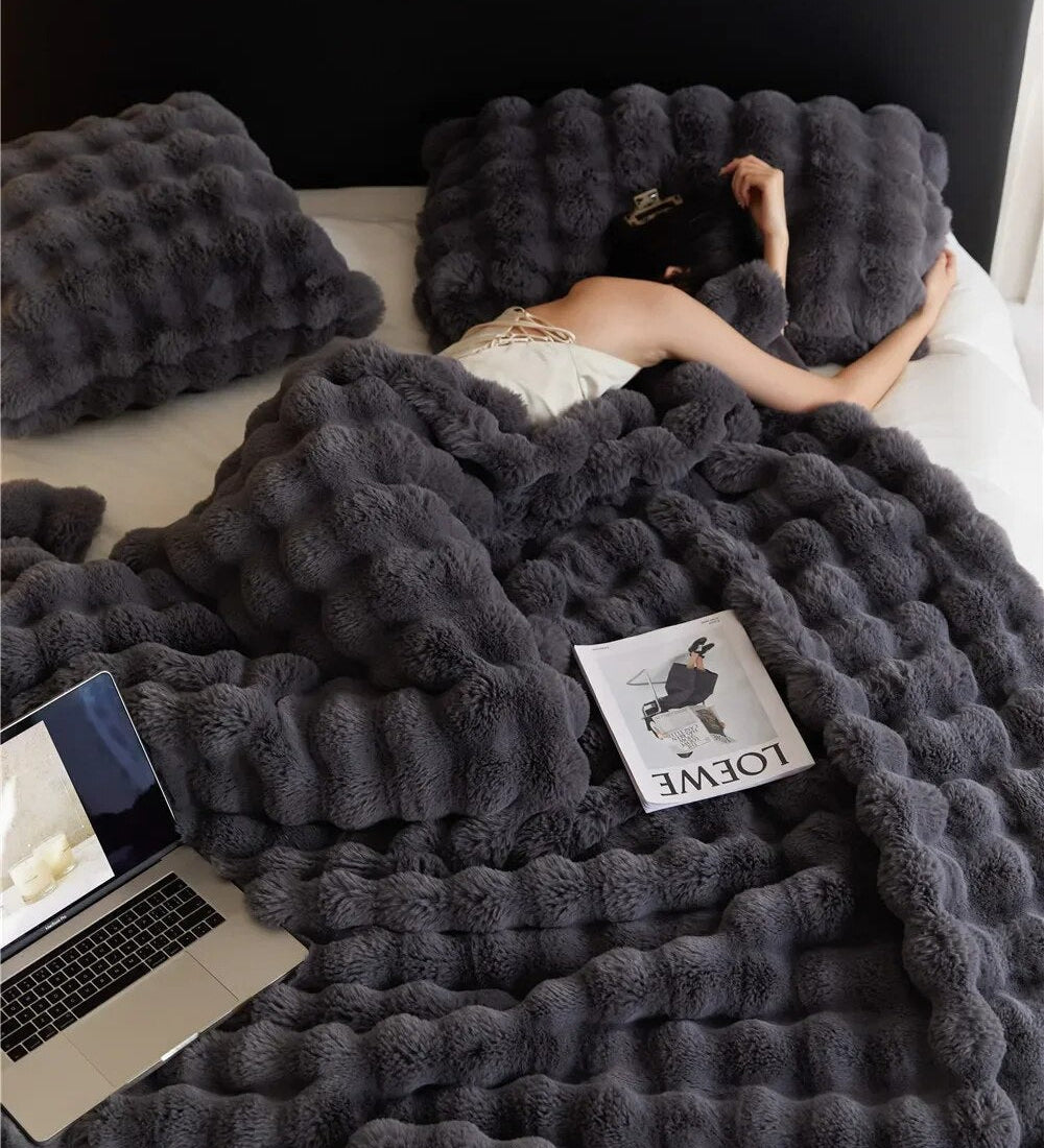 SnuggleSoft | Warm Plush Blankets