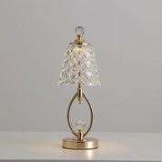 CrystalGlow – Vintage Crystal Table Lamp