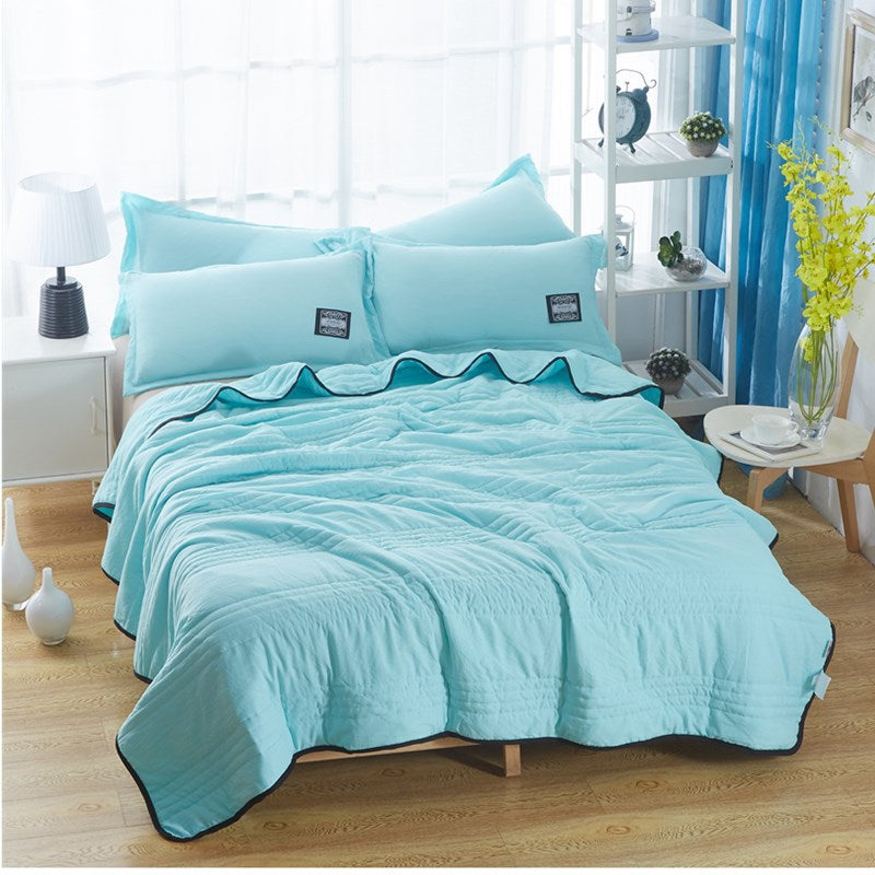 LOLA - Luxe Cool Silk Blanket for Summer Comfort