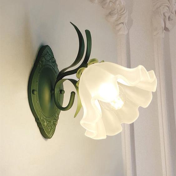 LilyGlow – Wall Lamp Lily of the Valley