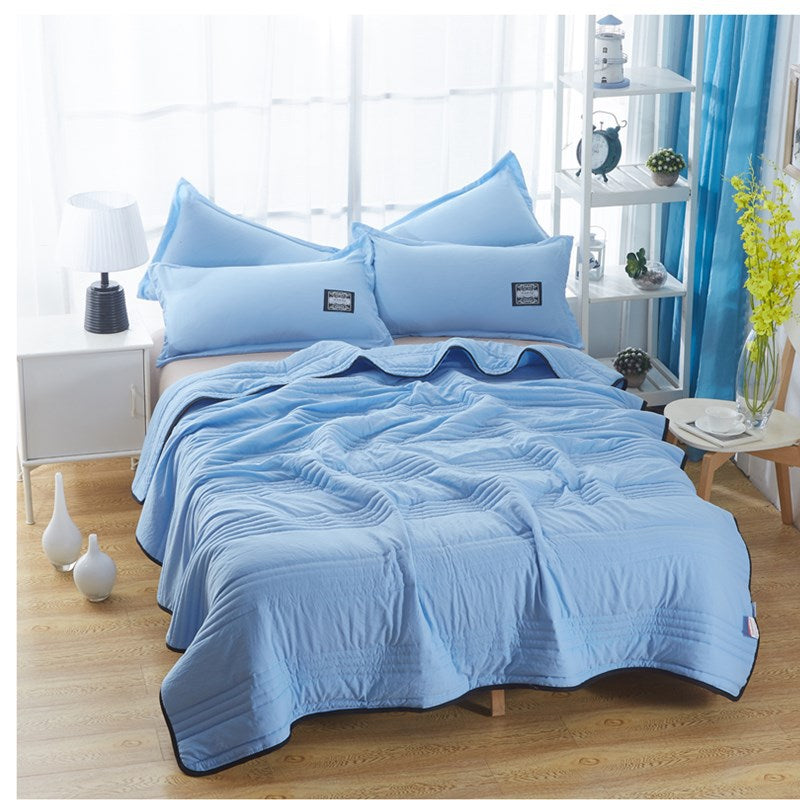 LOLA - Luxe Cool Silk Blanket for Summer Comfort