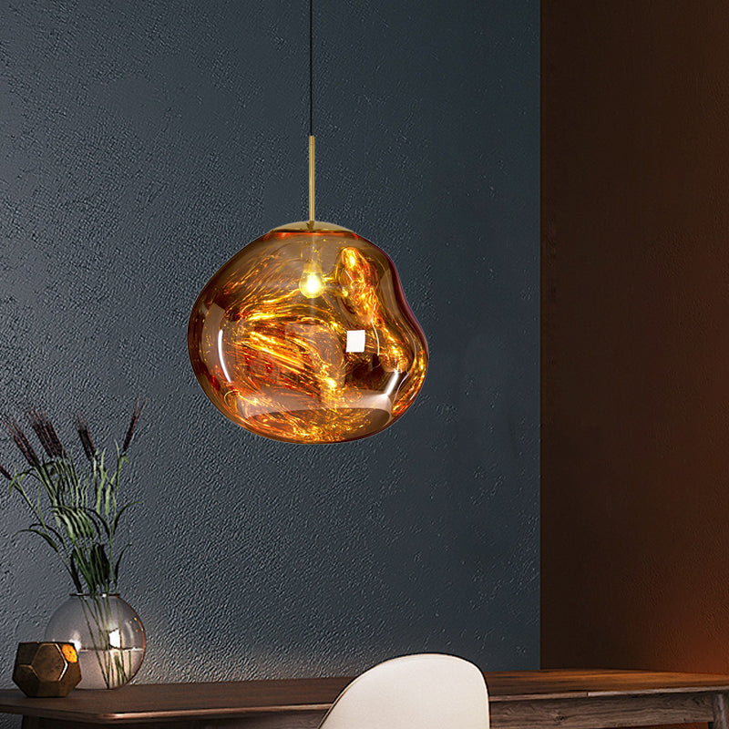 RadiantElegance – Modern Ceiling Light in Glass for the Kitchen
