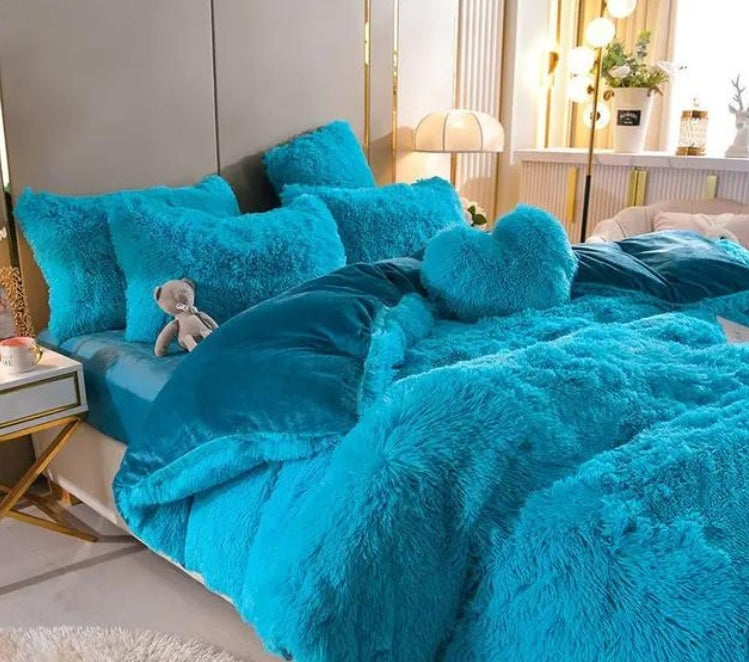 CozyNest | Luxe Winter Fleece Blanket Set