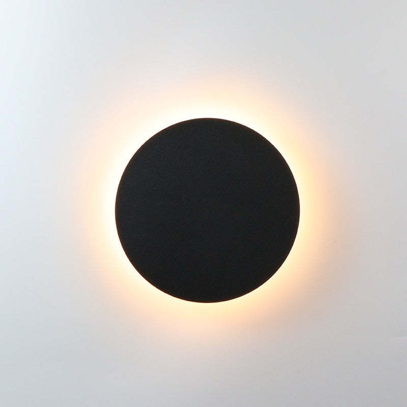 Mono - Minimalist LED Wall Light for Outdoors
